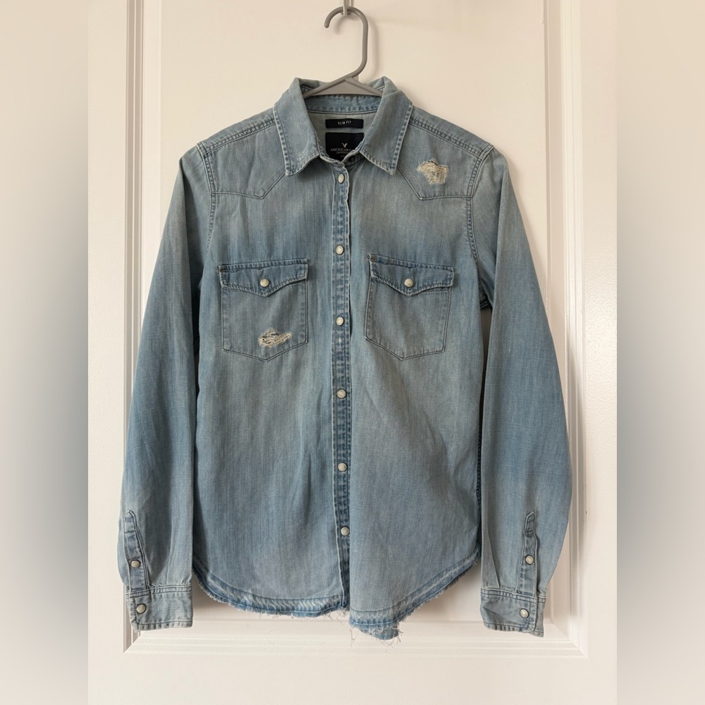 American Eagle Outfitters Light Blue Slim Fit Denim Shirt